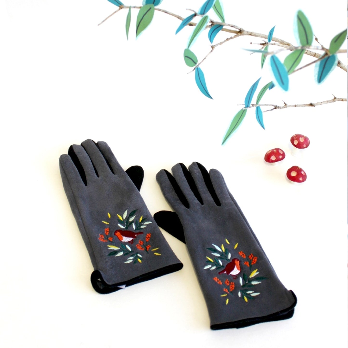 House of Disaster-Secret Garden-Gloves-Robin