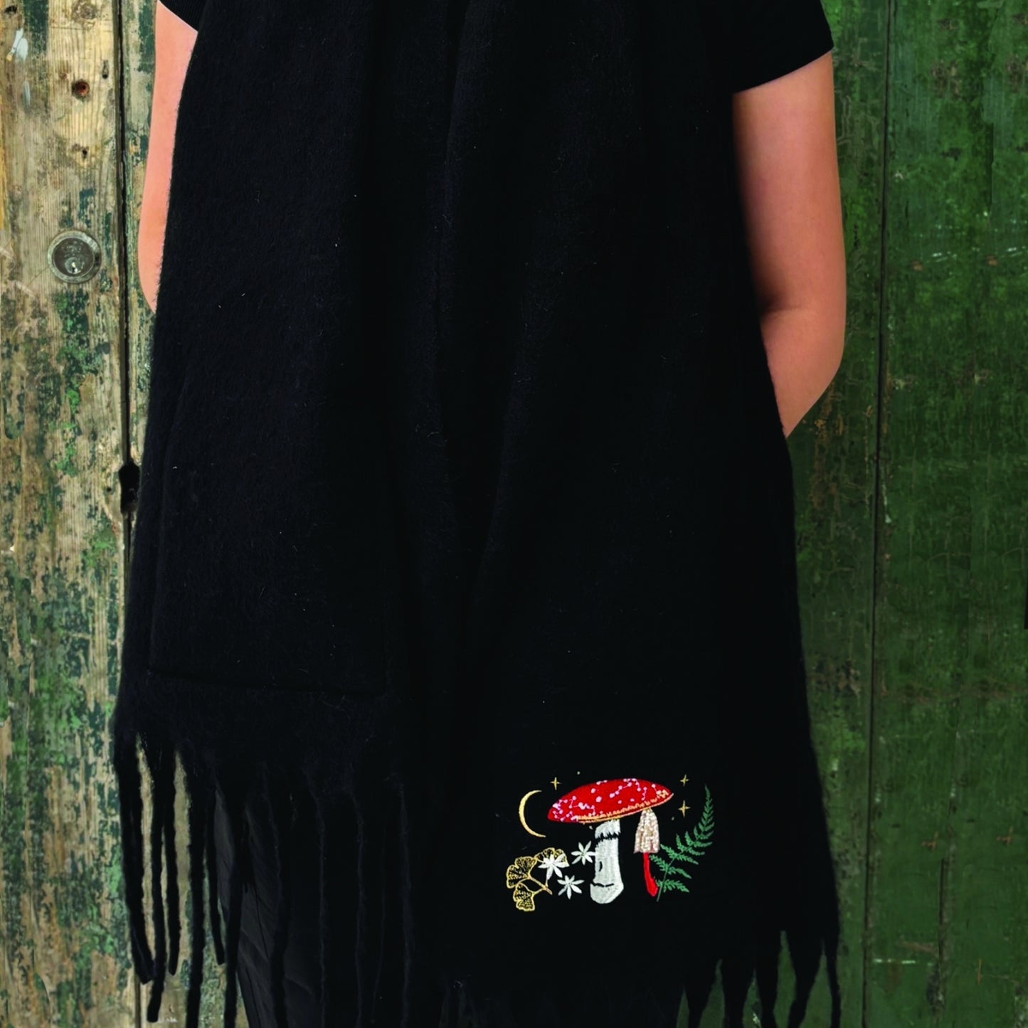 House of Disaster-Forage-Scarf