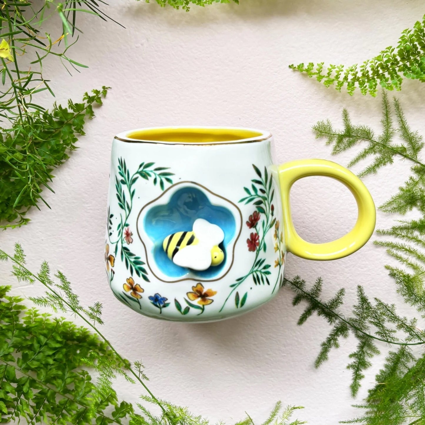 House of Disaster-Secret Garden-3D-cup-bee