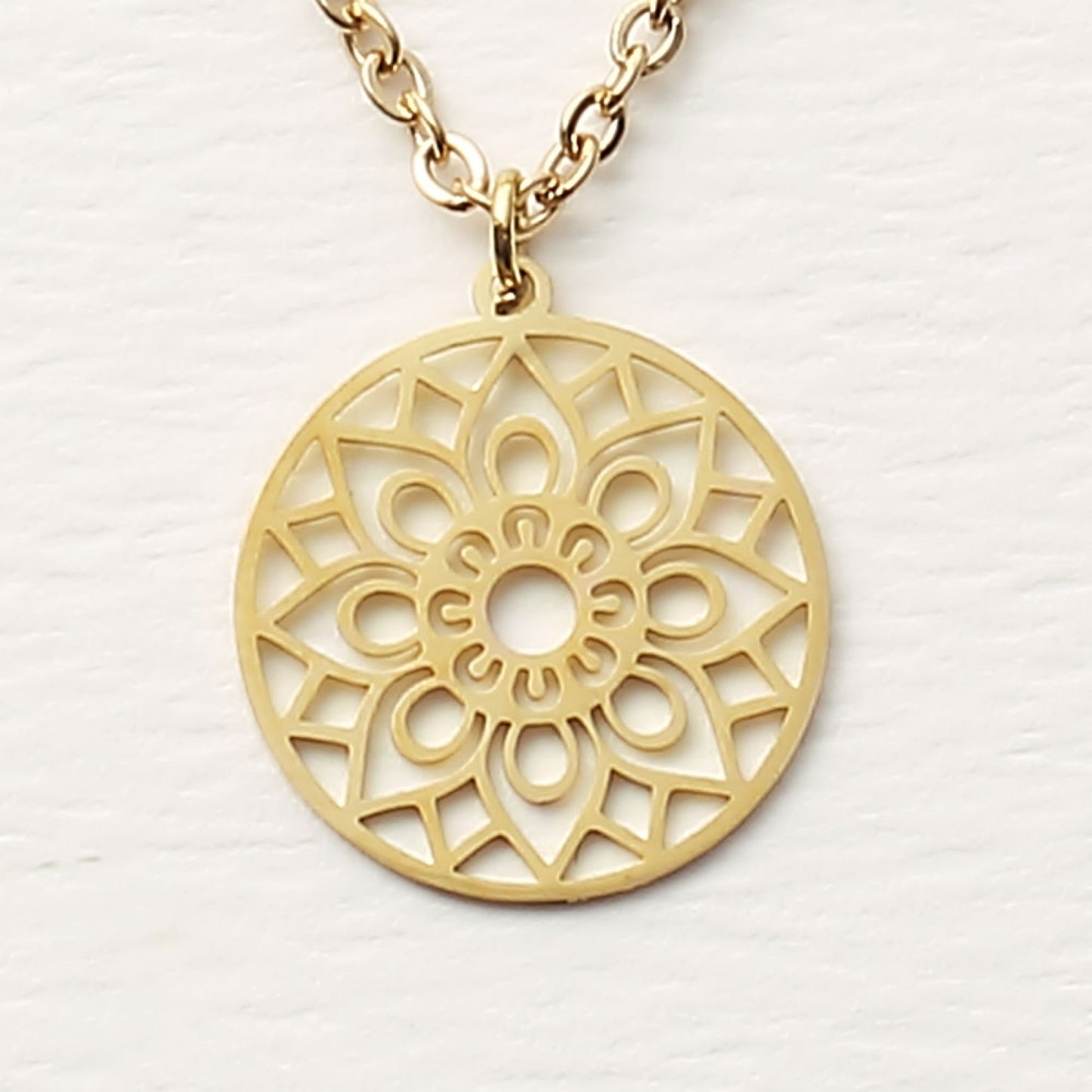 Kryształy HCA-Classic-Naszyjnik-Pozłacany-Mandala szczęścia